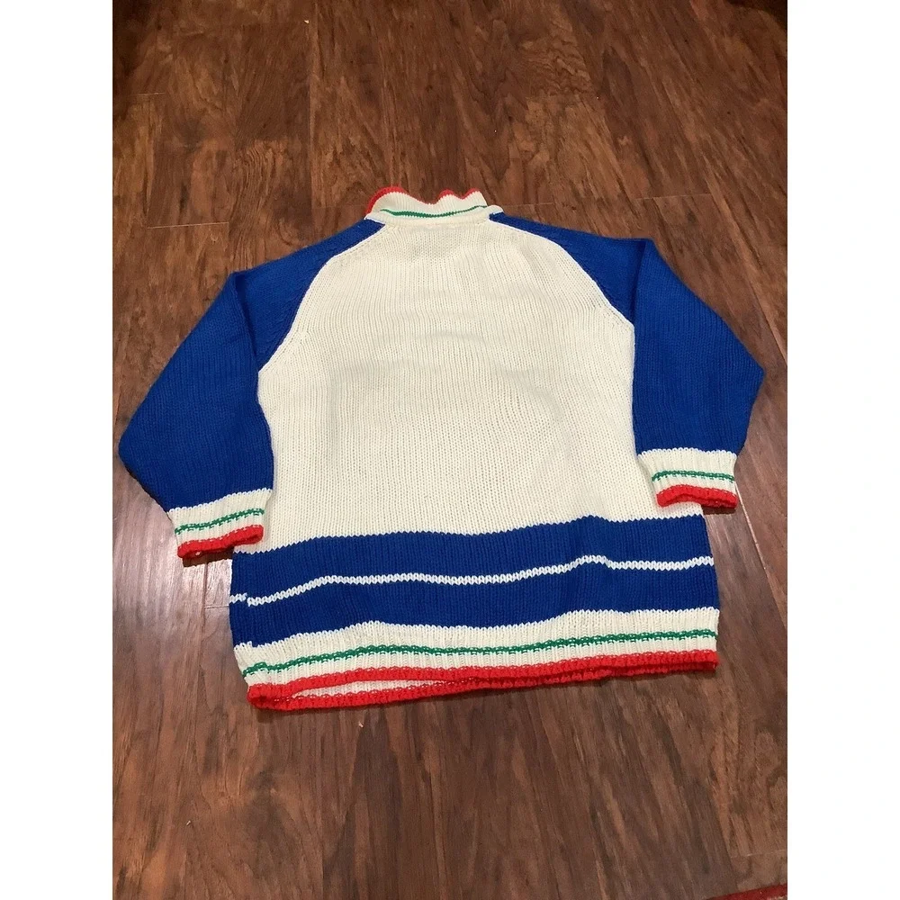 Vintage Inner View Scout Sweater Size 18/20 Stitched Patch